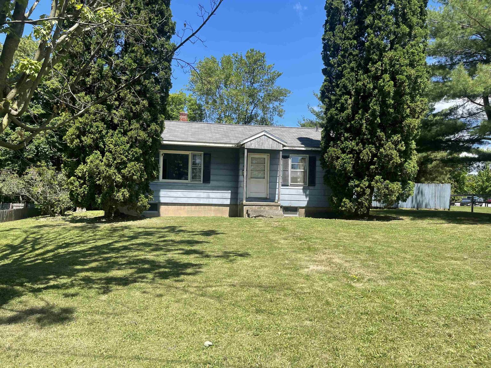 25 Meadow Lane