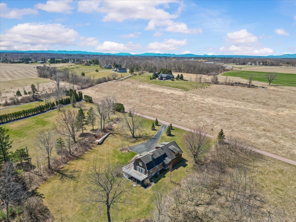 25 Pearl Bay Lane