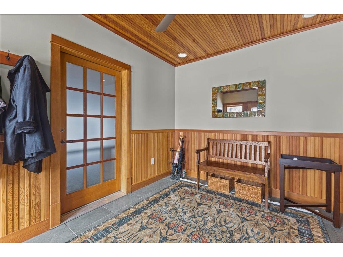 25 Pearl Bay Lane
