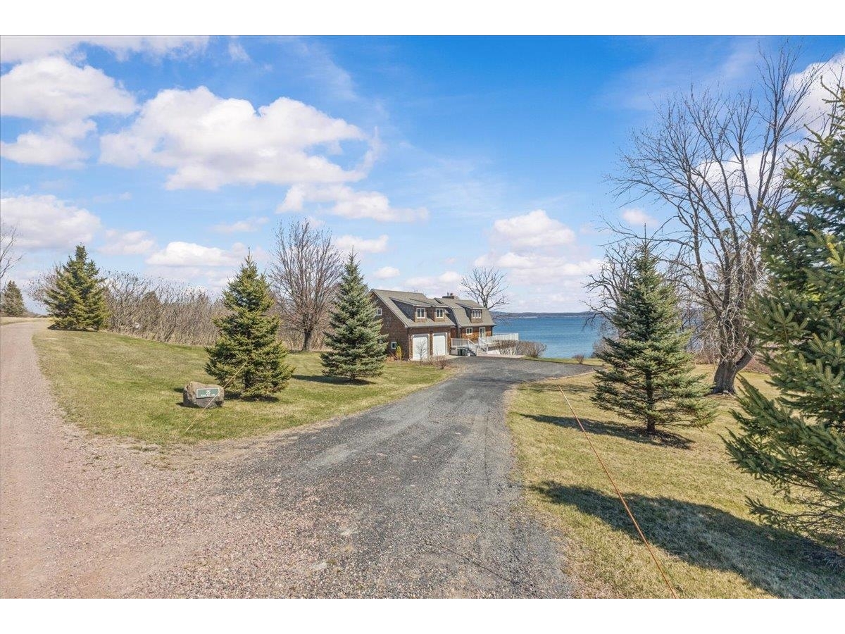 25 Pearl Bay Lane