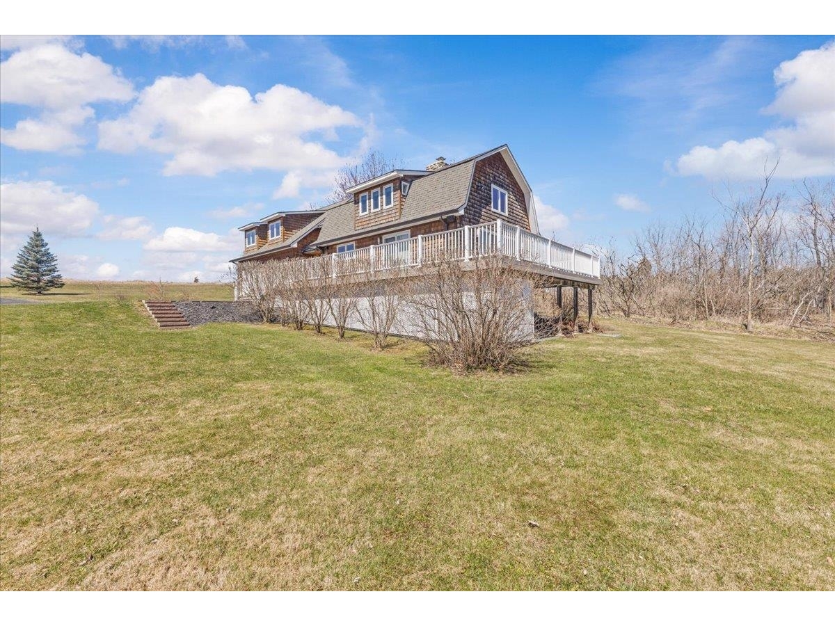 25 Pearl Bay Lane