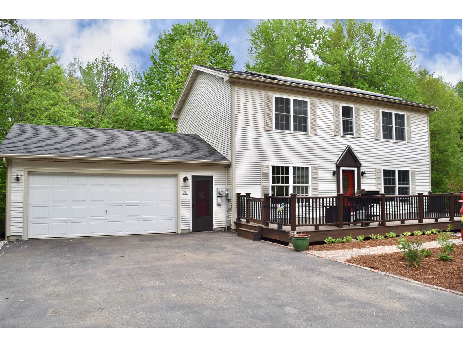 25 Pinnacle Drive