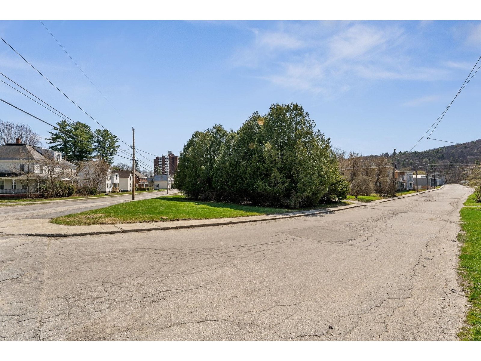 25 Second Street