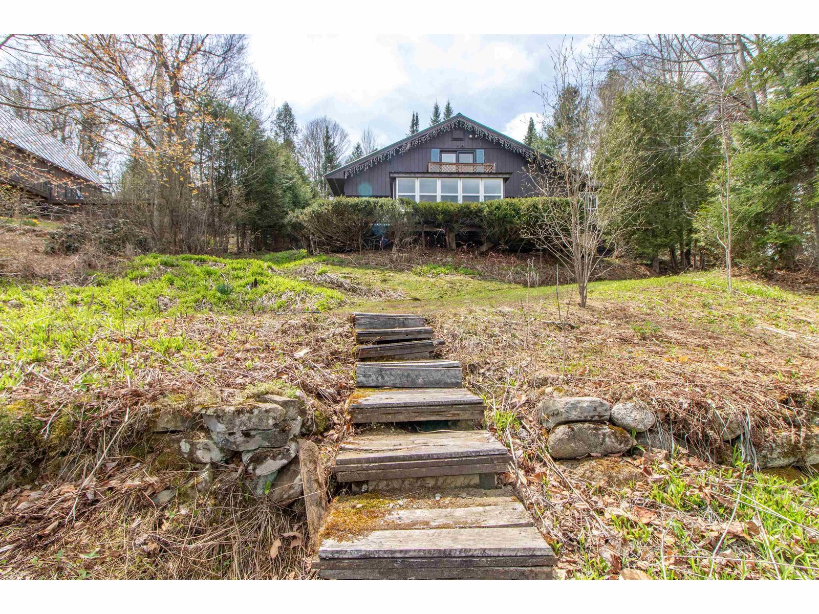 25 Songadeewin Lane