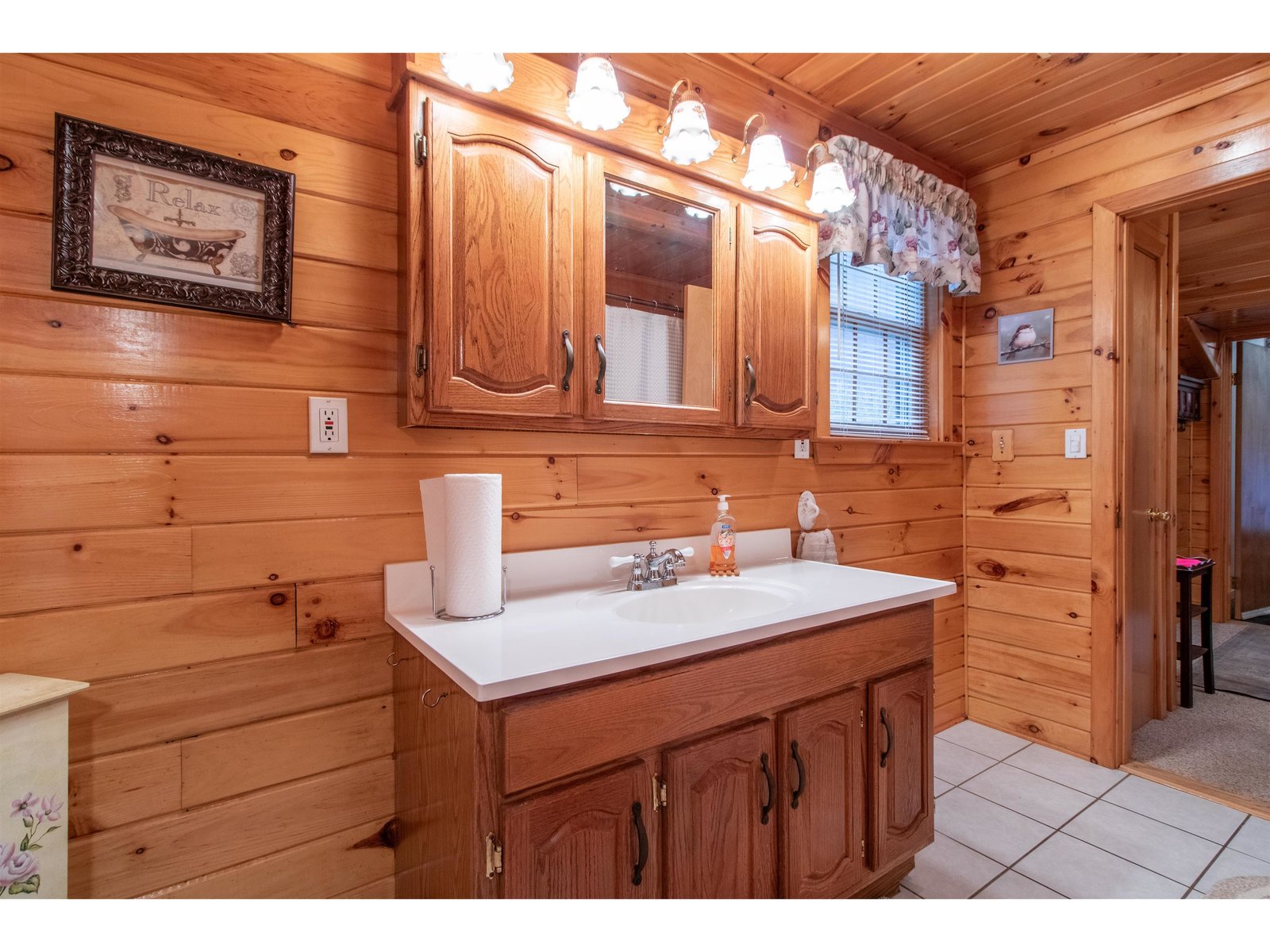 25 Songadeewin Lane