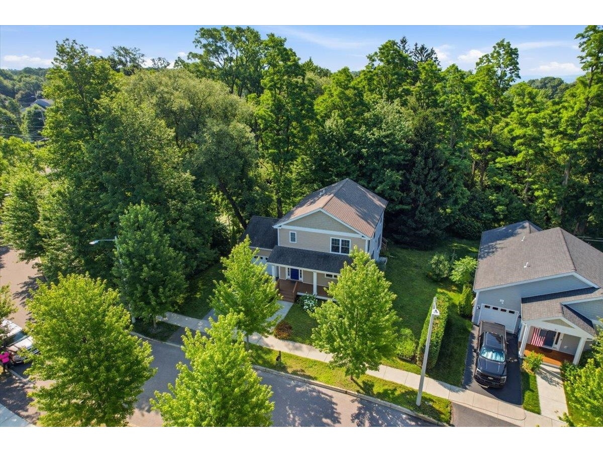 25 Staniford Farm Road