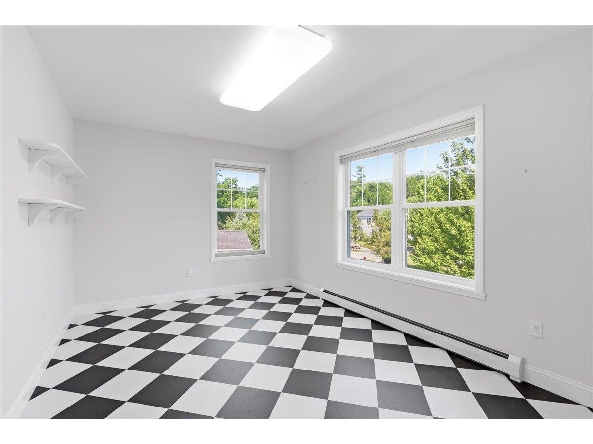25 Staniford Farm Road