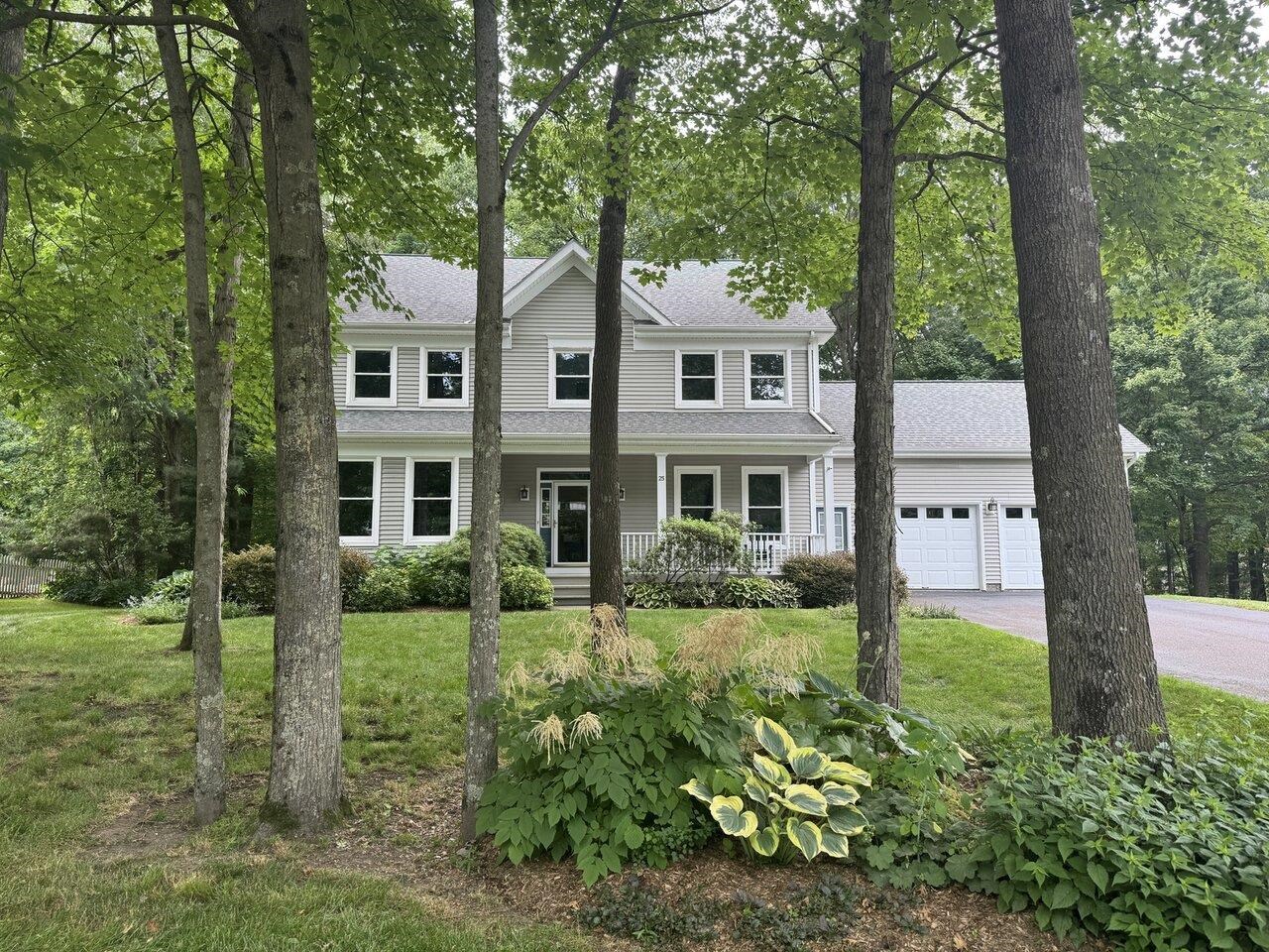 Lang Farm Colonial