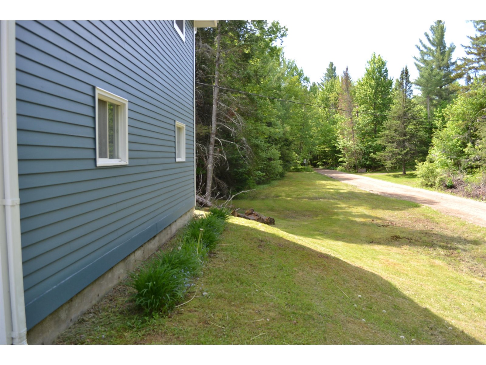 25 Woodland Drive