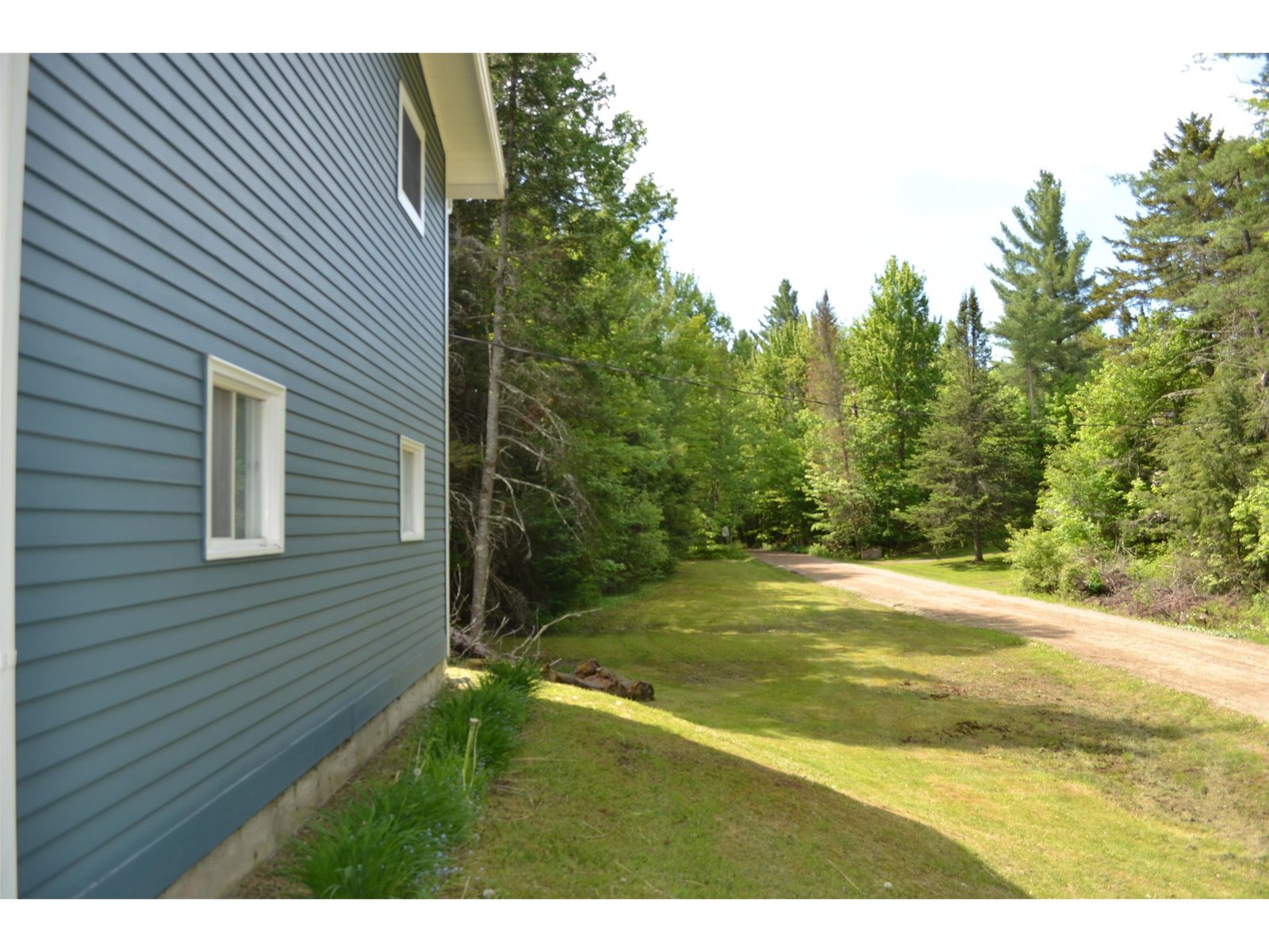 25 Woodland Drive