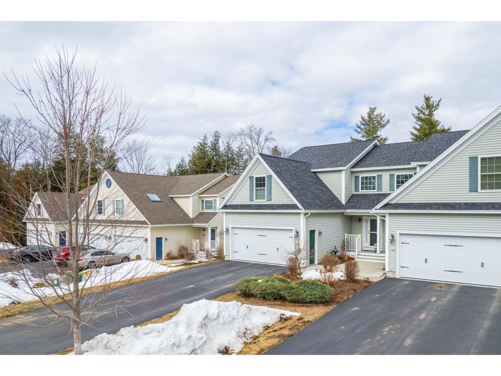 250 Fox Run, Colchester