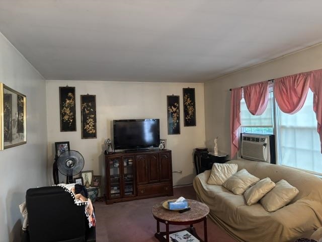250 Isham Circle