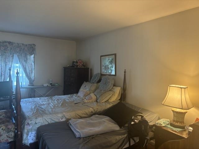 250 Isham Circle