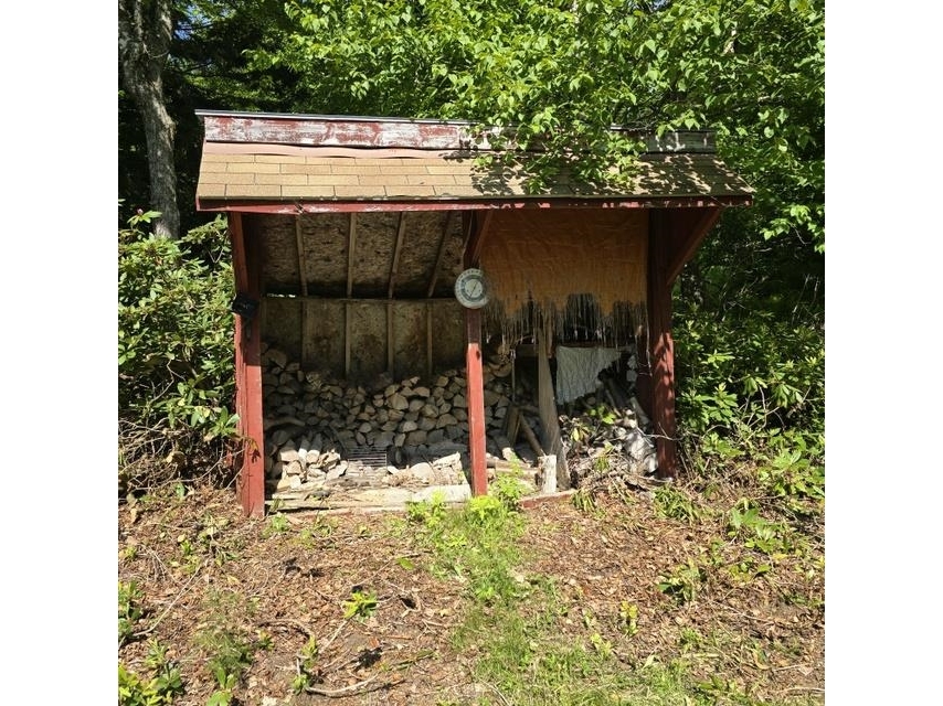 250 Kinney Hill Road