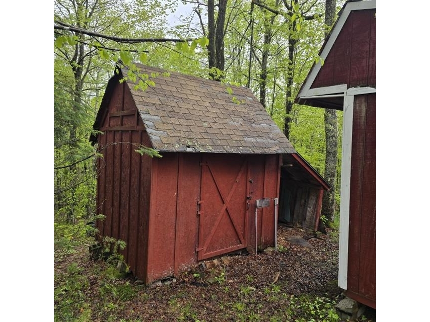 250 Kinney Hill Road