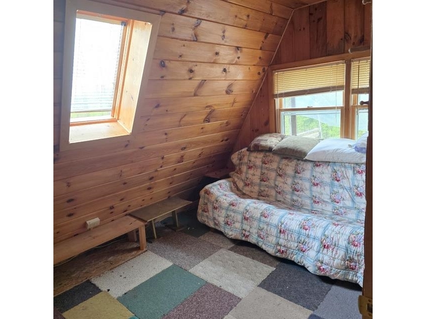 250 Kinney Hill Road