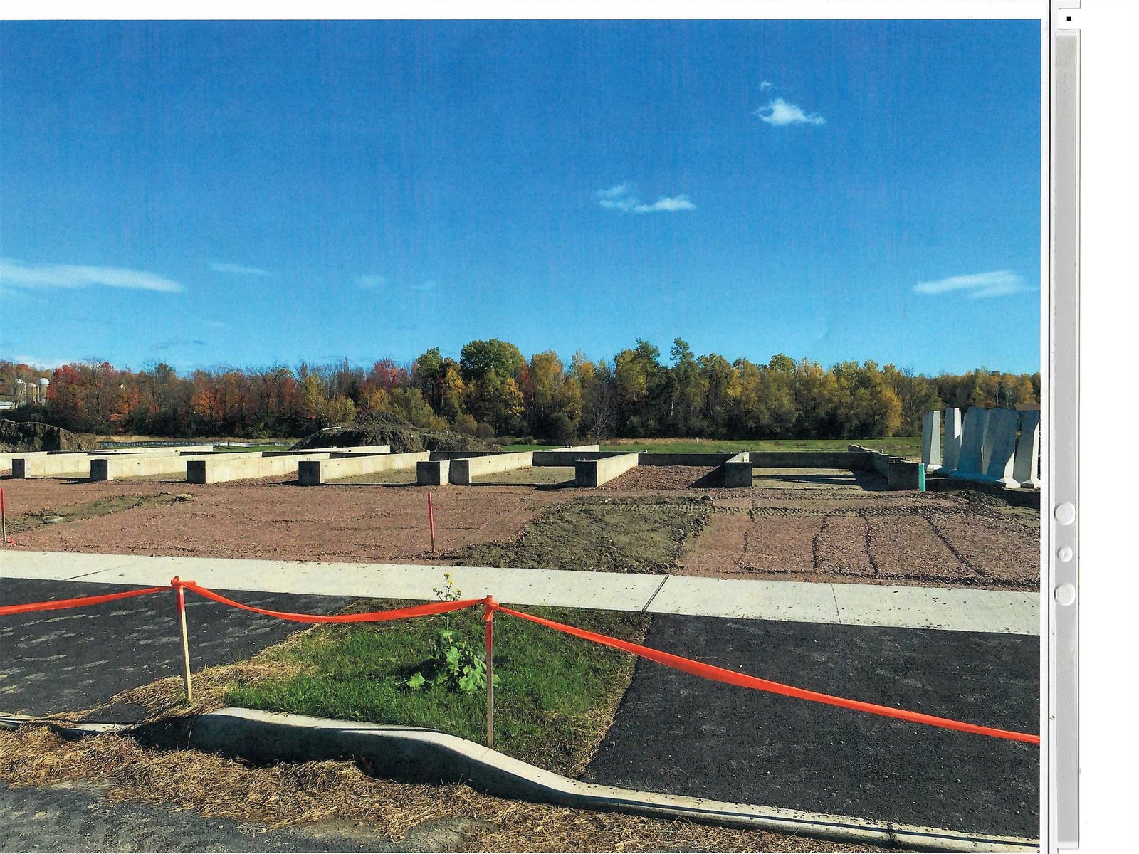 250 Larrow Drive, Unit 7