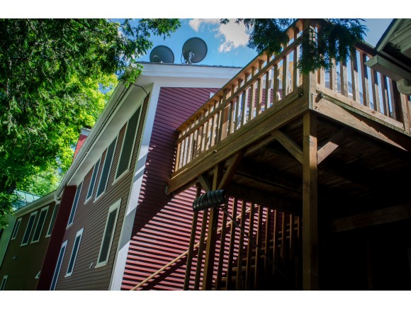 250 Maple Street Unit D, Unit D