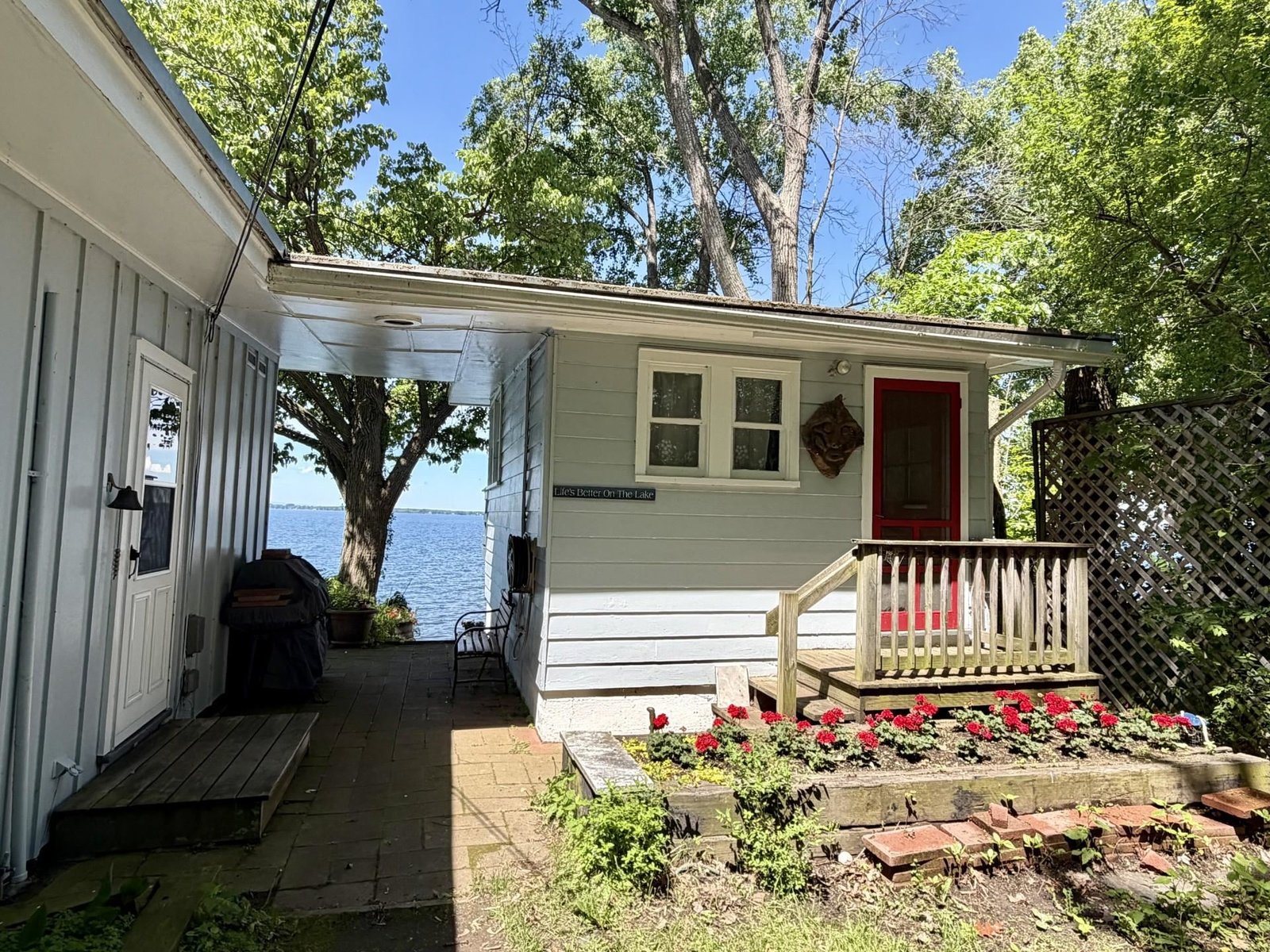 250 Maquam Shore Road