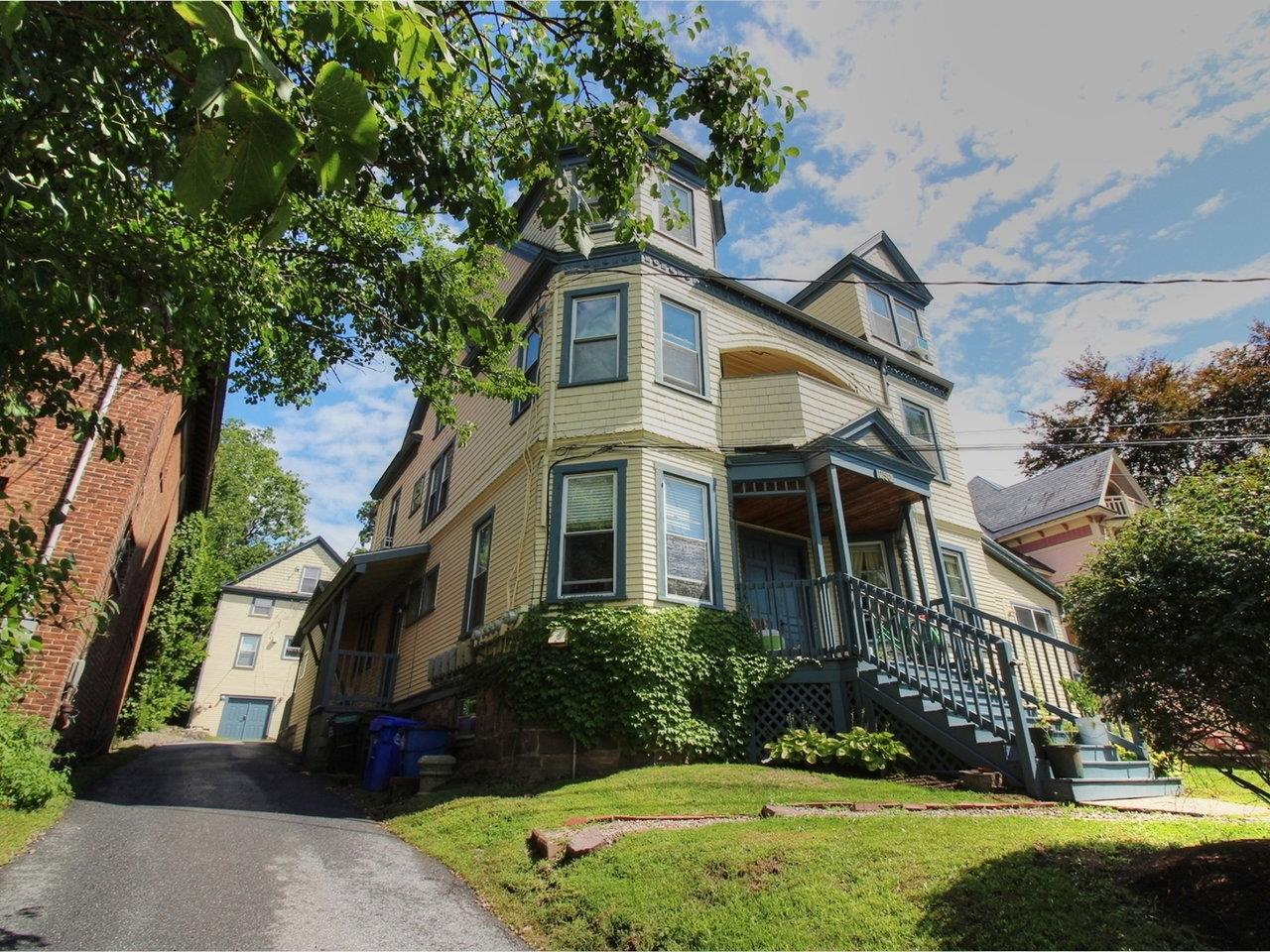 250 South Union Street, Burlington 250 South Union Street, Burlington