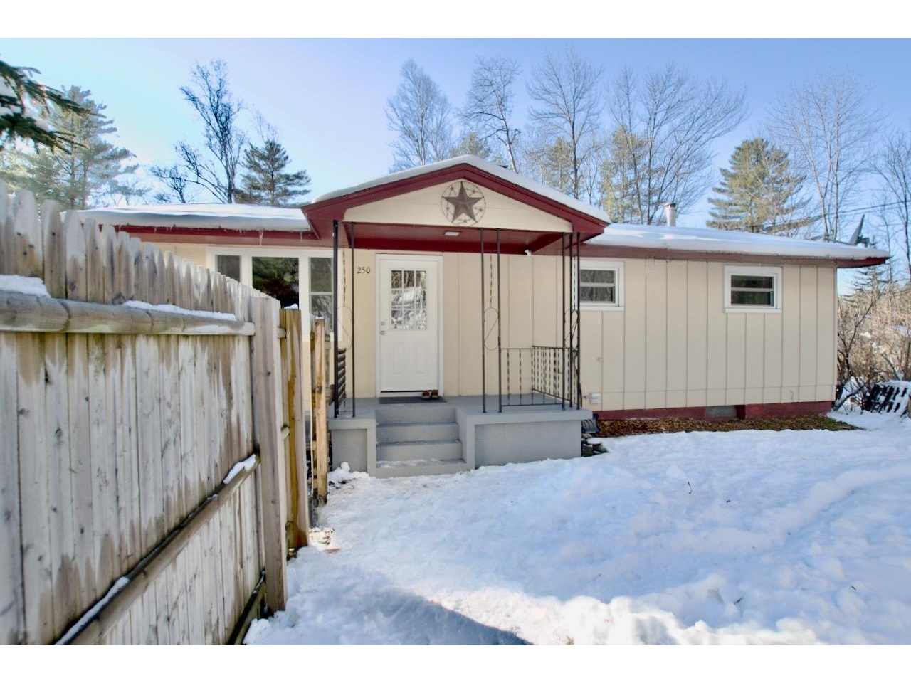 250 Taplin Road