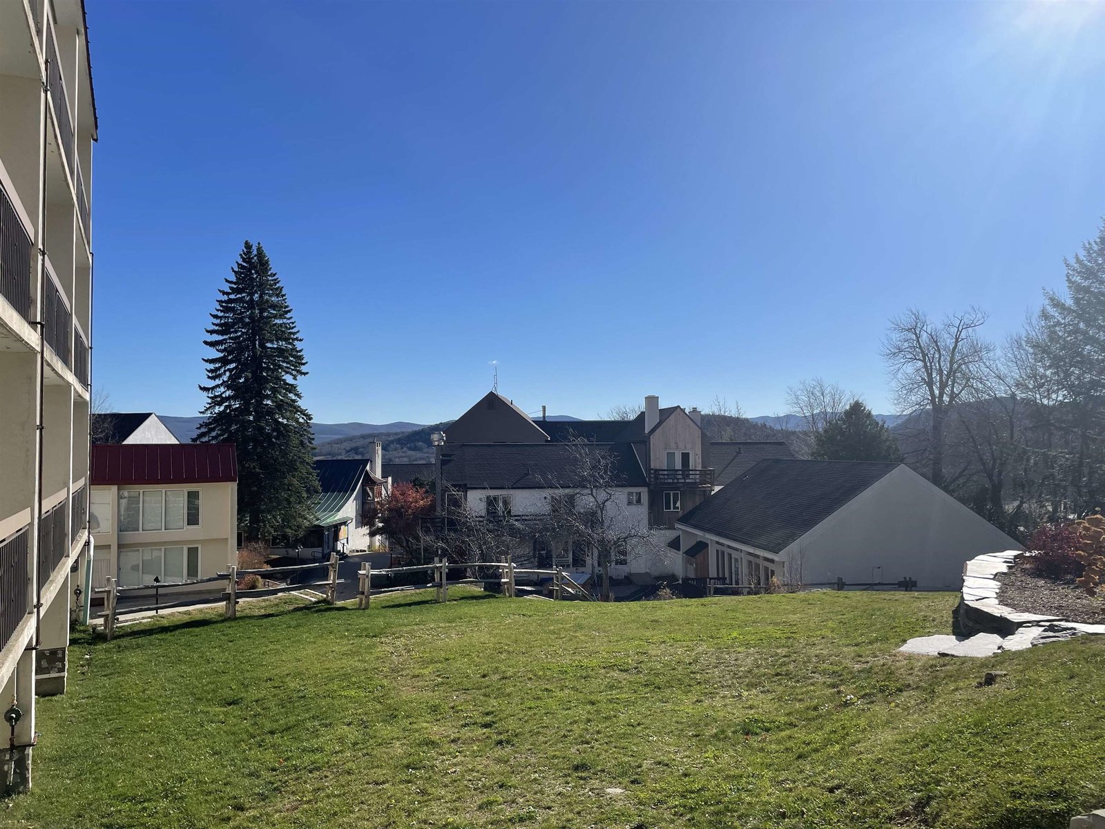 251 Mountainside Drive, Unit 83