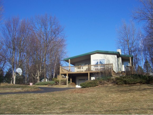 251 Pinehurst Dr