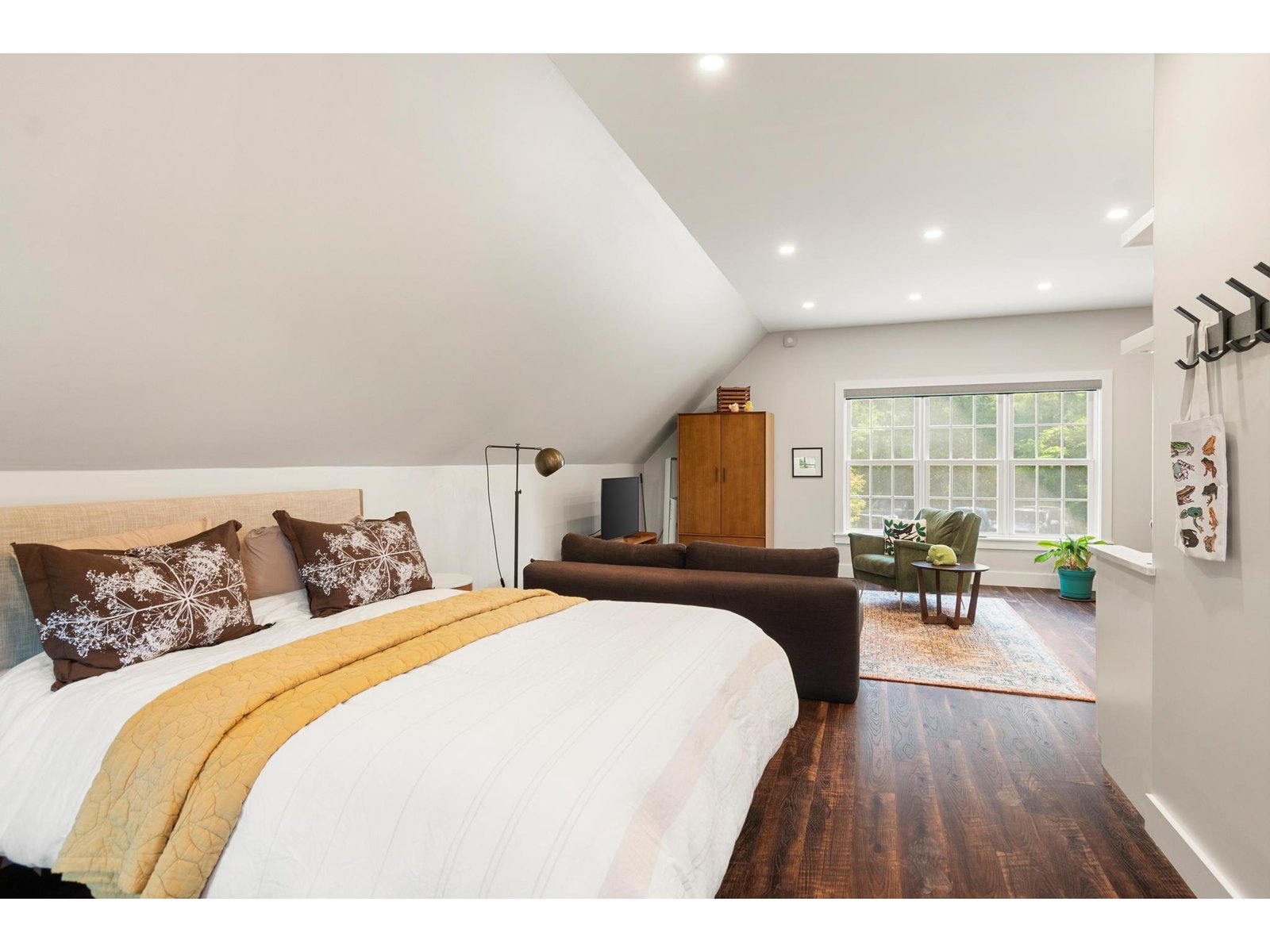 251 Upper Old Town Trail