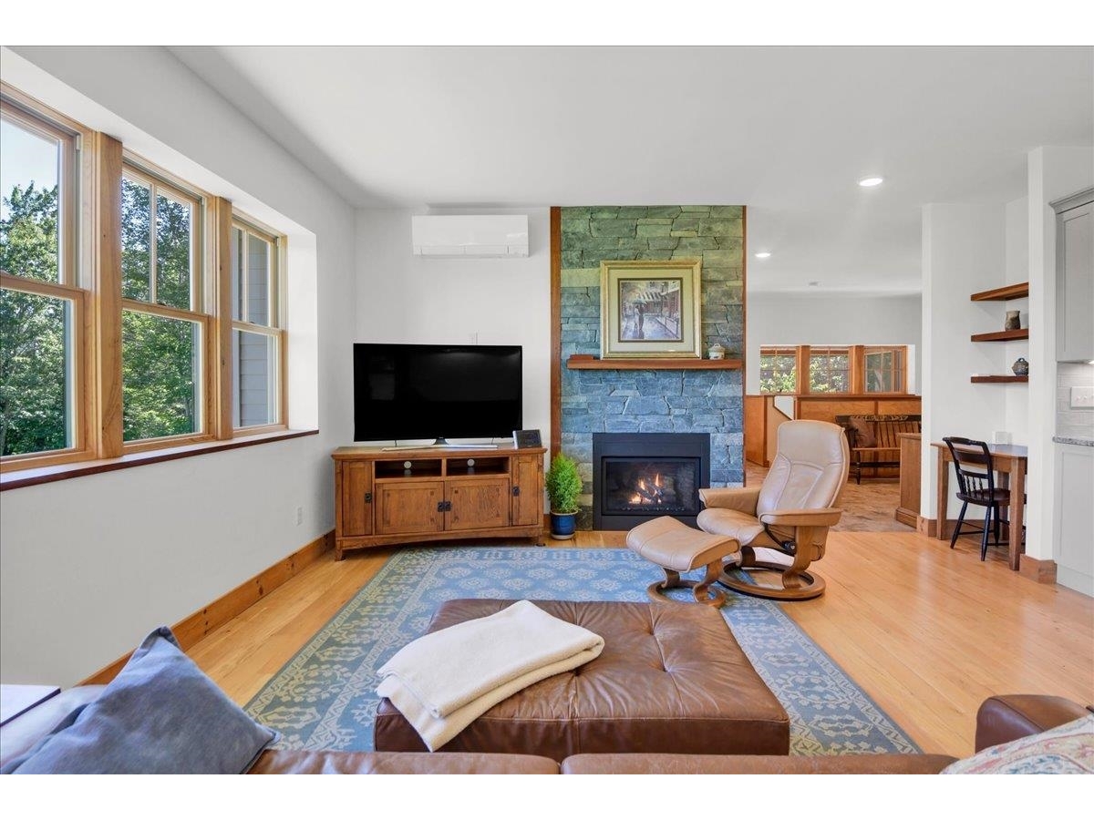 2516 Rotax Road