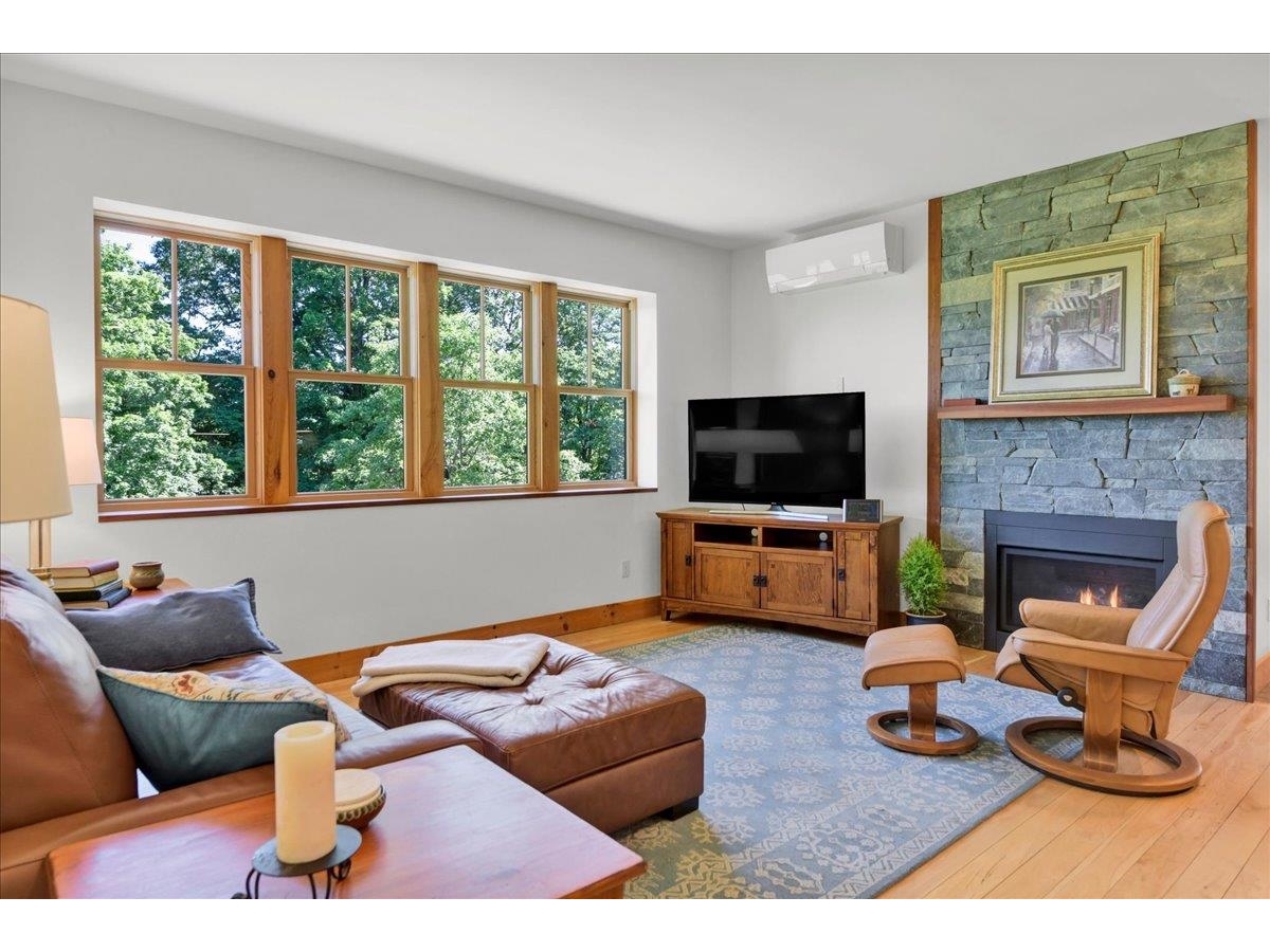 2516 Rotax Road