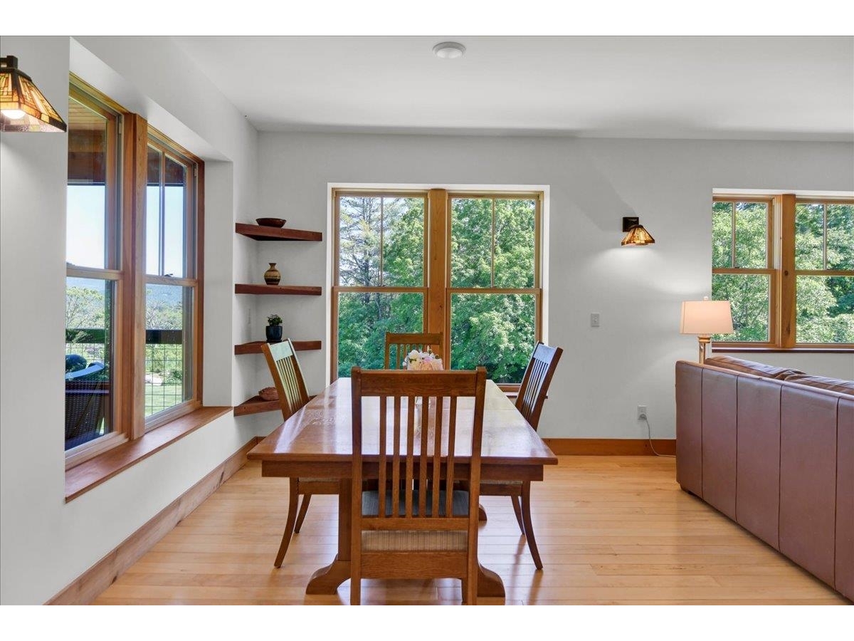2516 Rotax Road