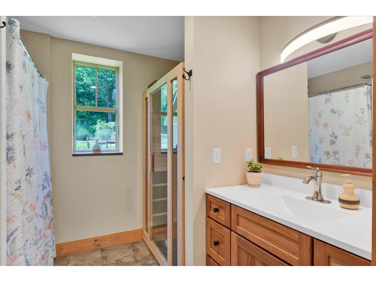 2516 Rotax Road