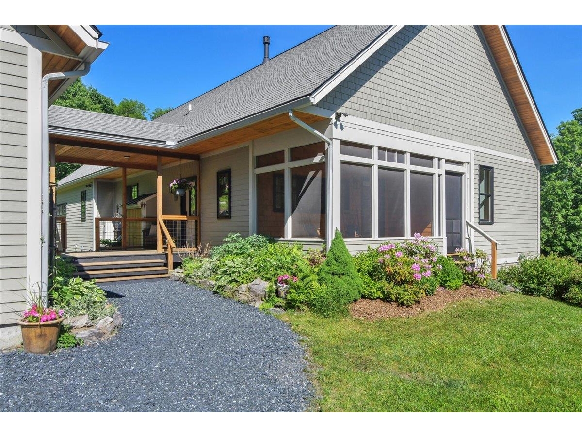 2516 Rotax Road