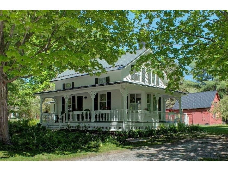 2517 Main Street