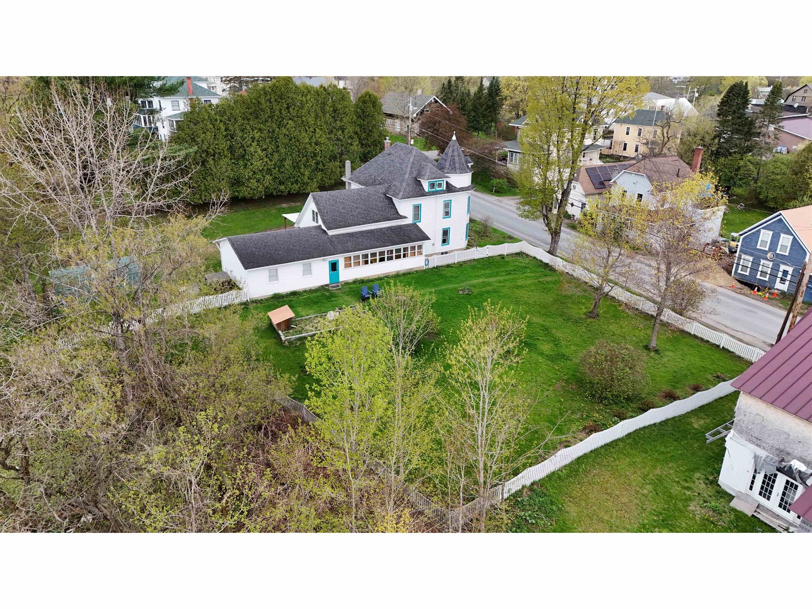252 North Pleasant Street