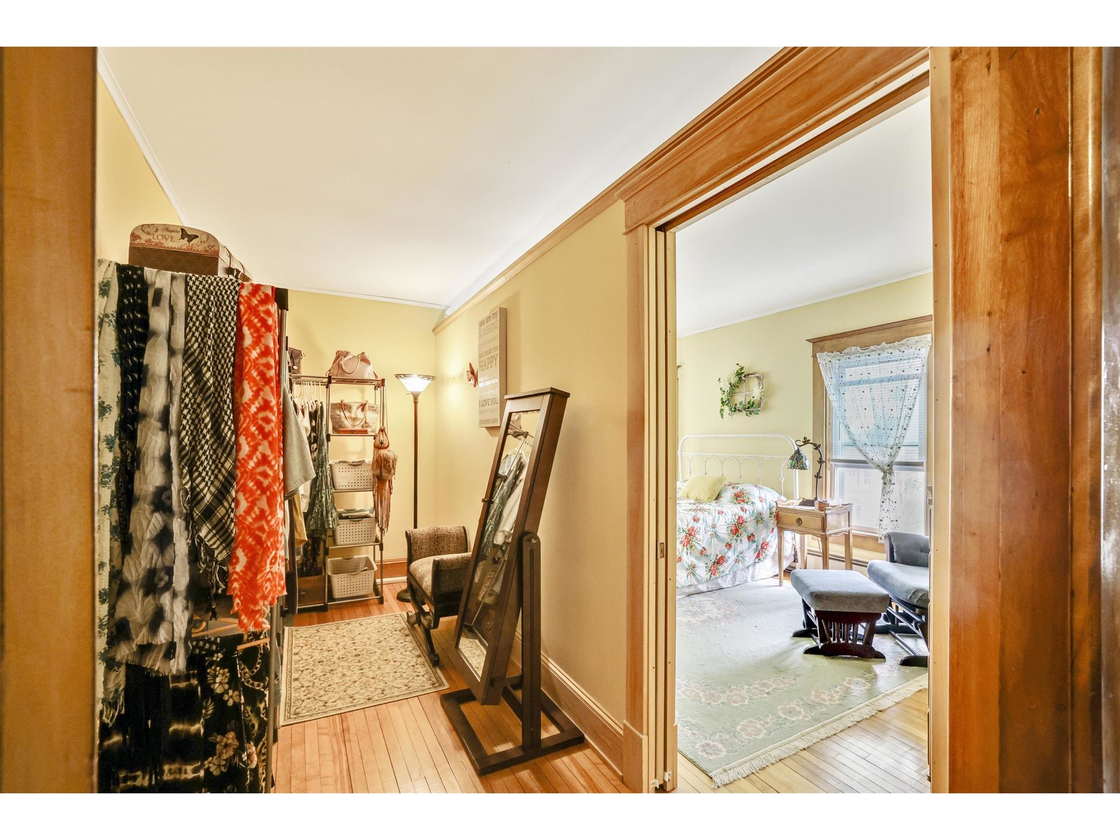Walk in Closet