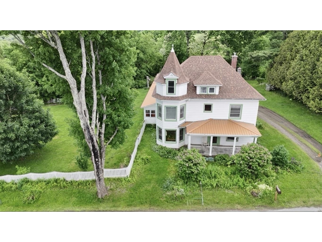 252 North Pleasant Street