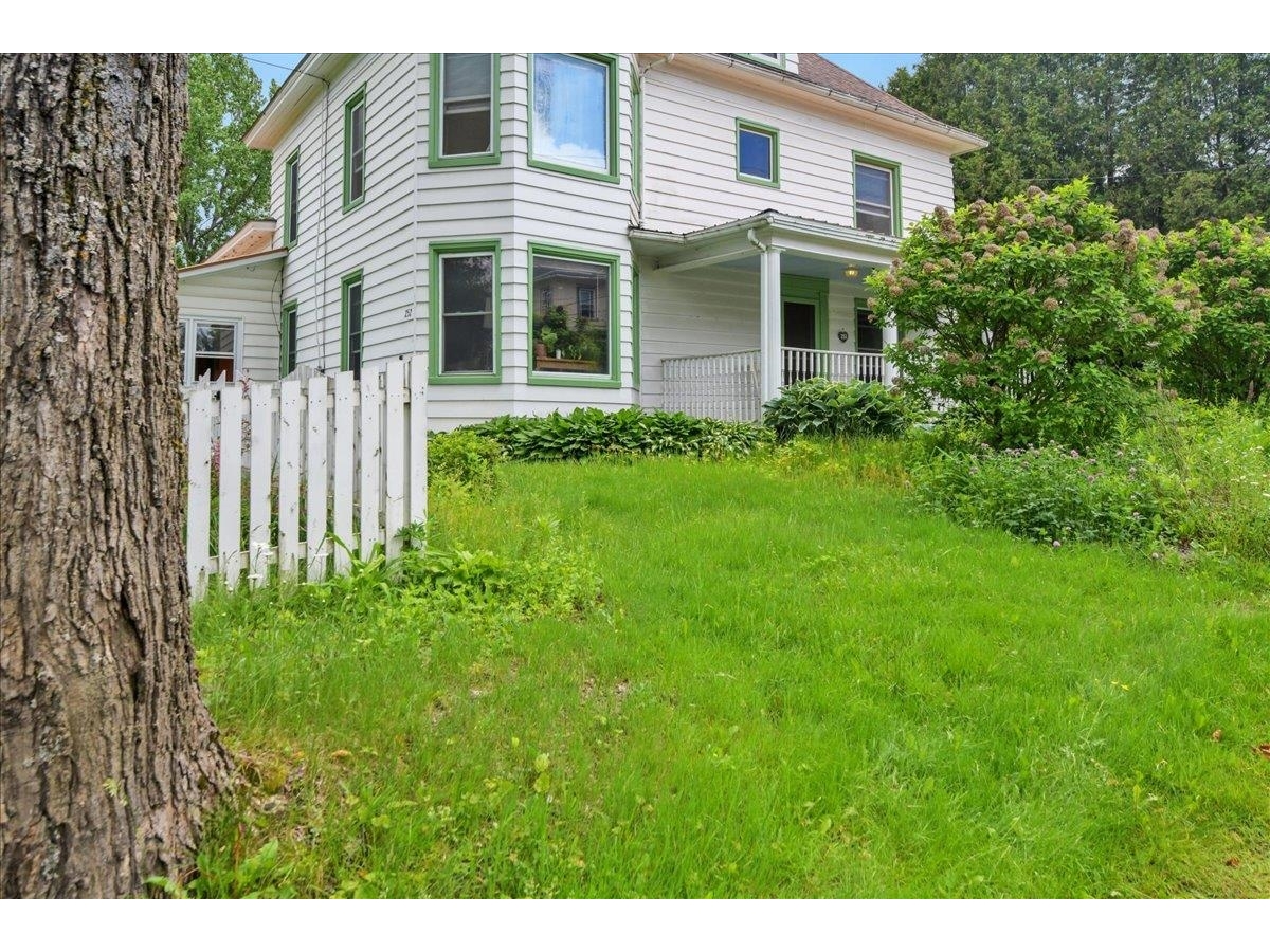 252 North Pleasant Street