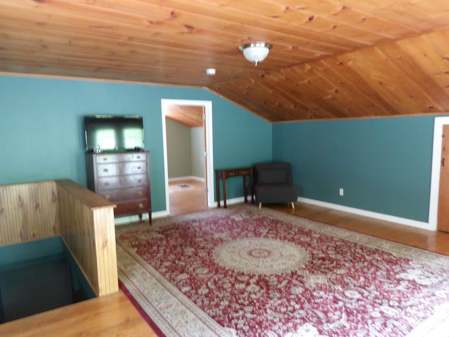 252 Spring Road