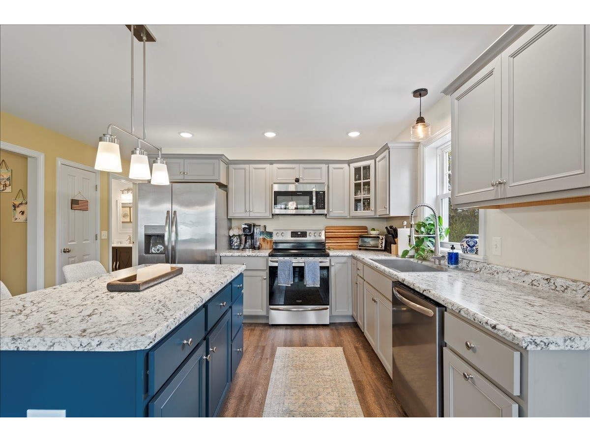 2529 Bronson Road, Unit 102