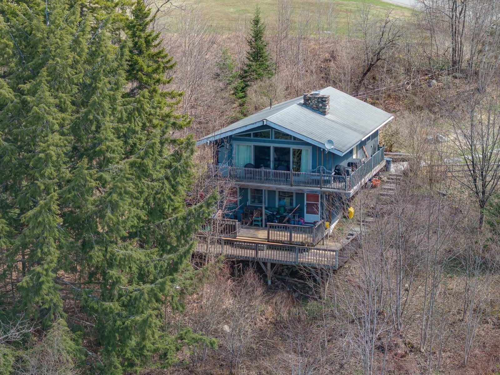 2529 Center Road