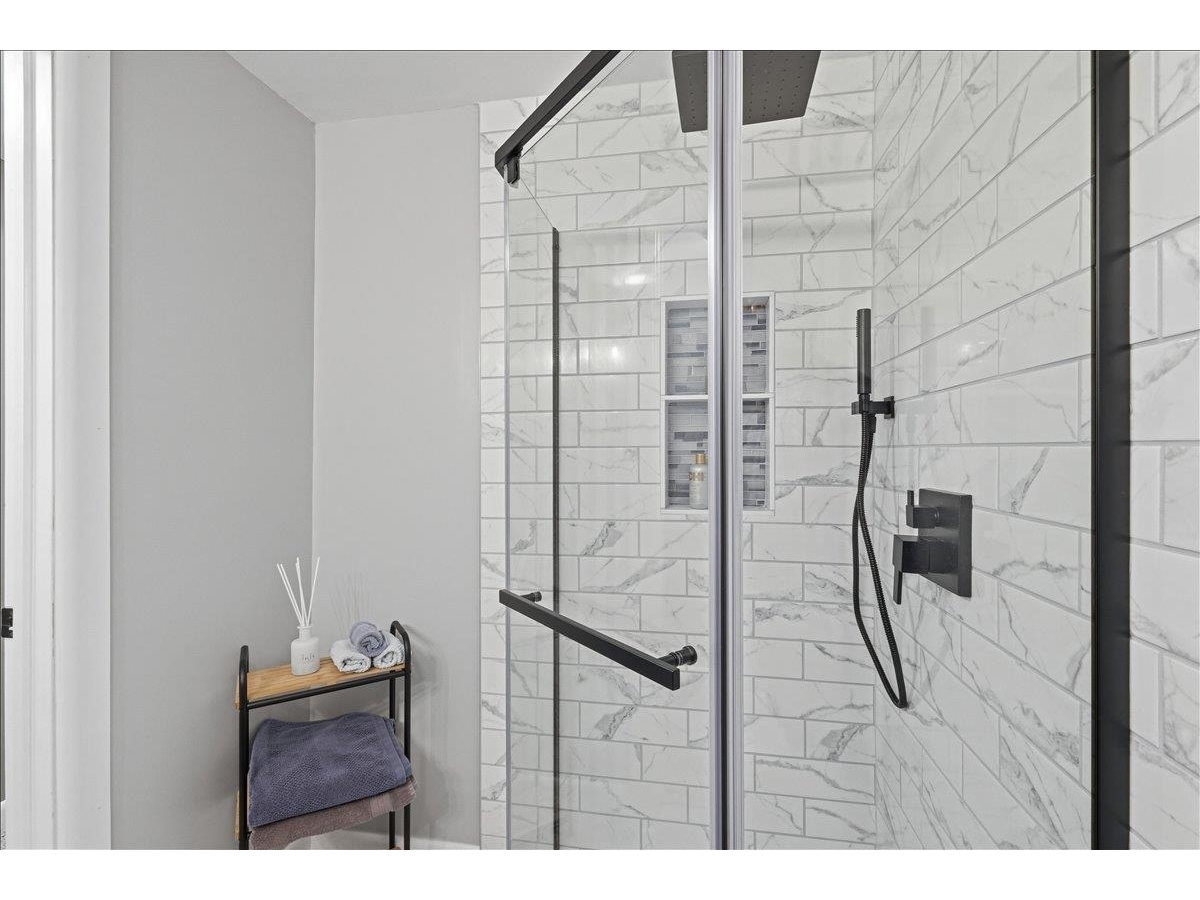 Beautiful walk in shower
