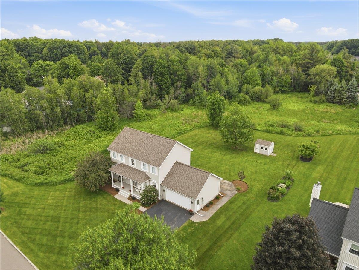 Prime location in Brennan Woods