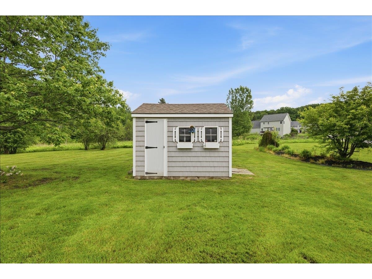 253 Barrett Lane