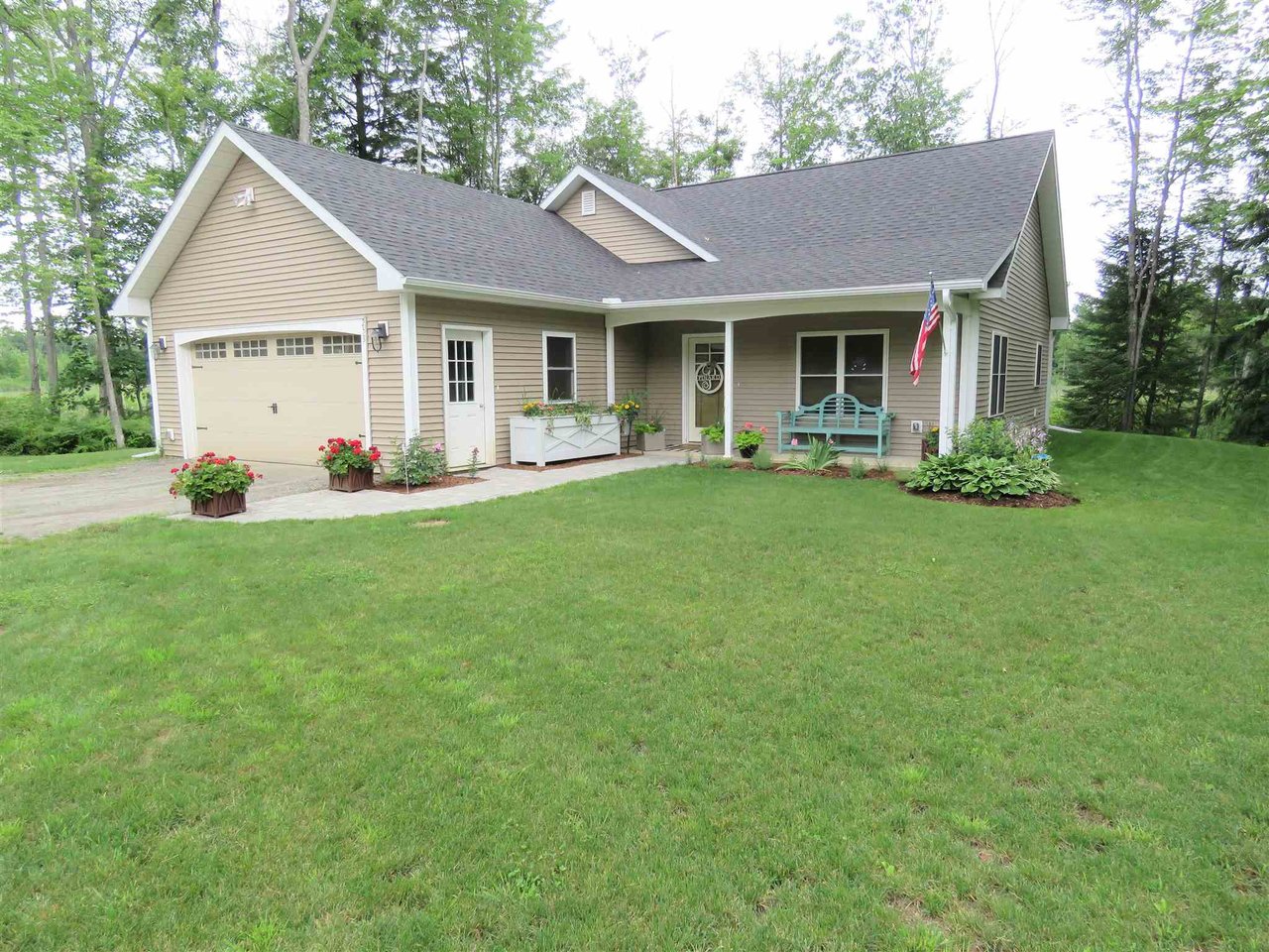 253 Cherry Lane