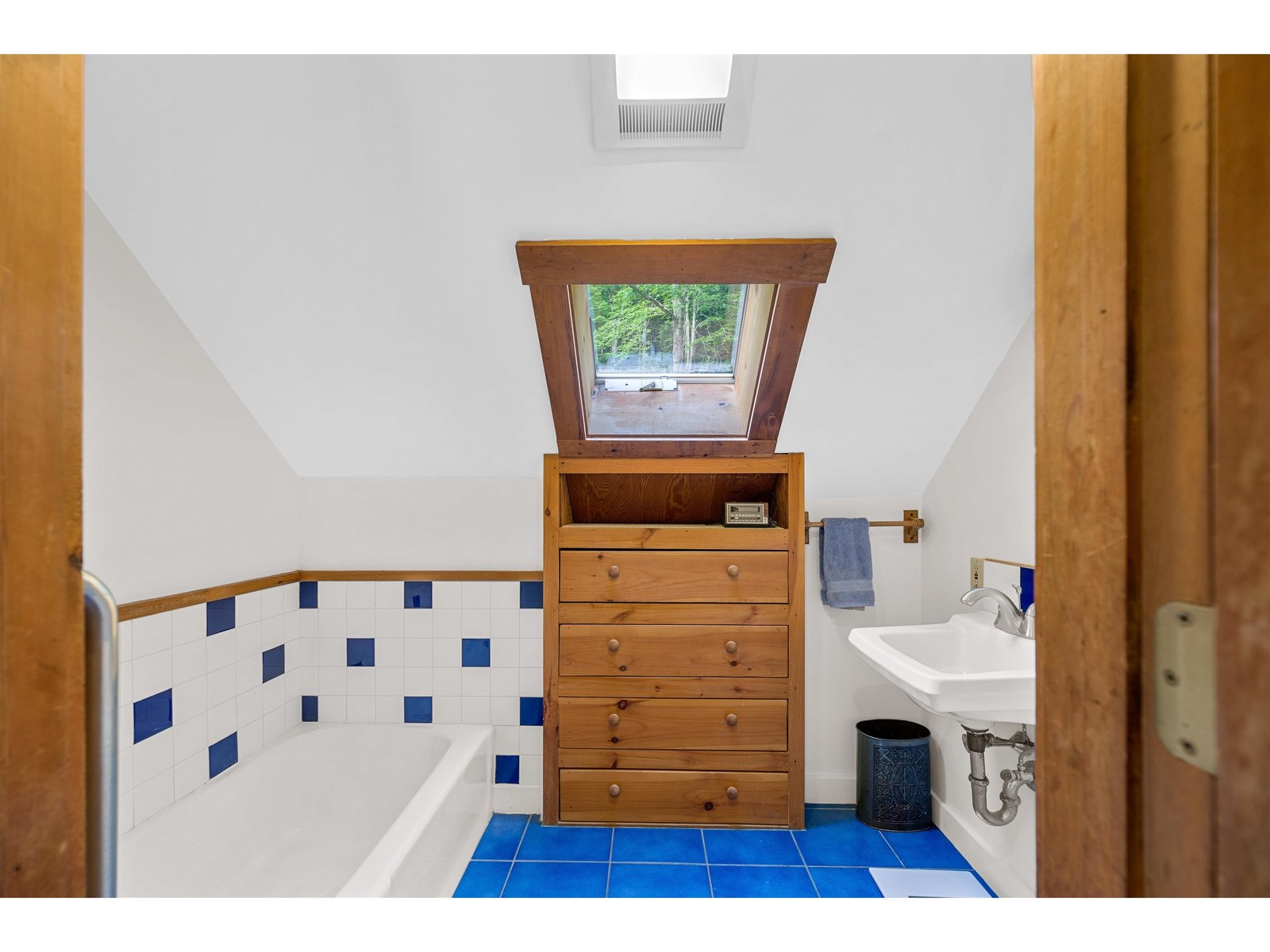 254 Macey Road
