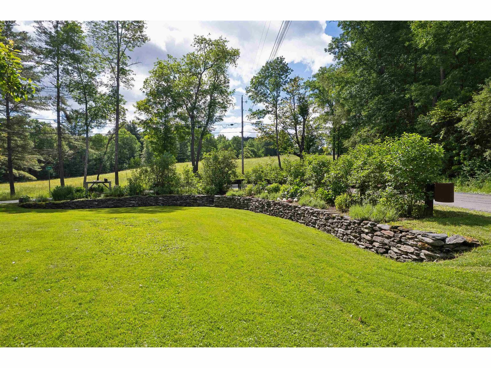 2556 Church Hill Road