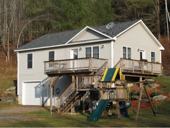 2557 Hogback Rd