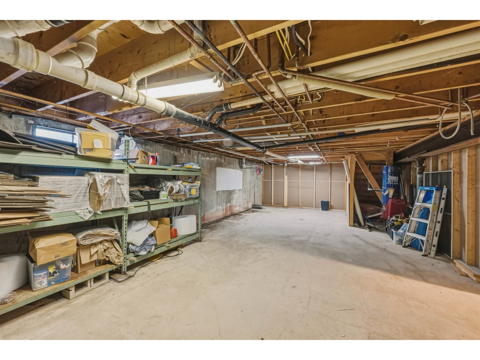 256 Hathaway Point Road