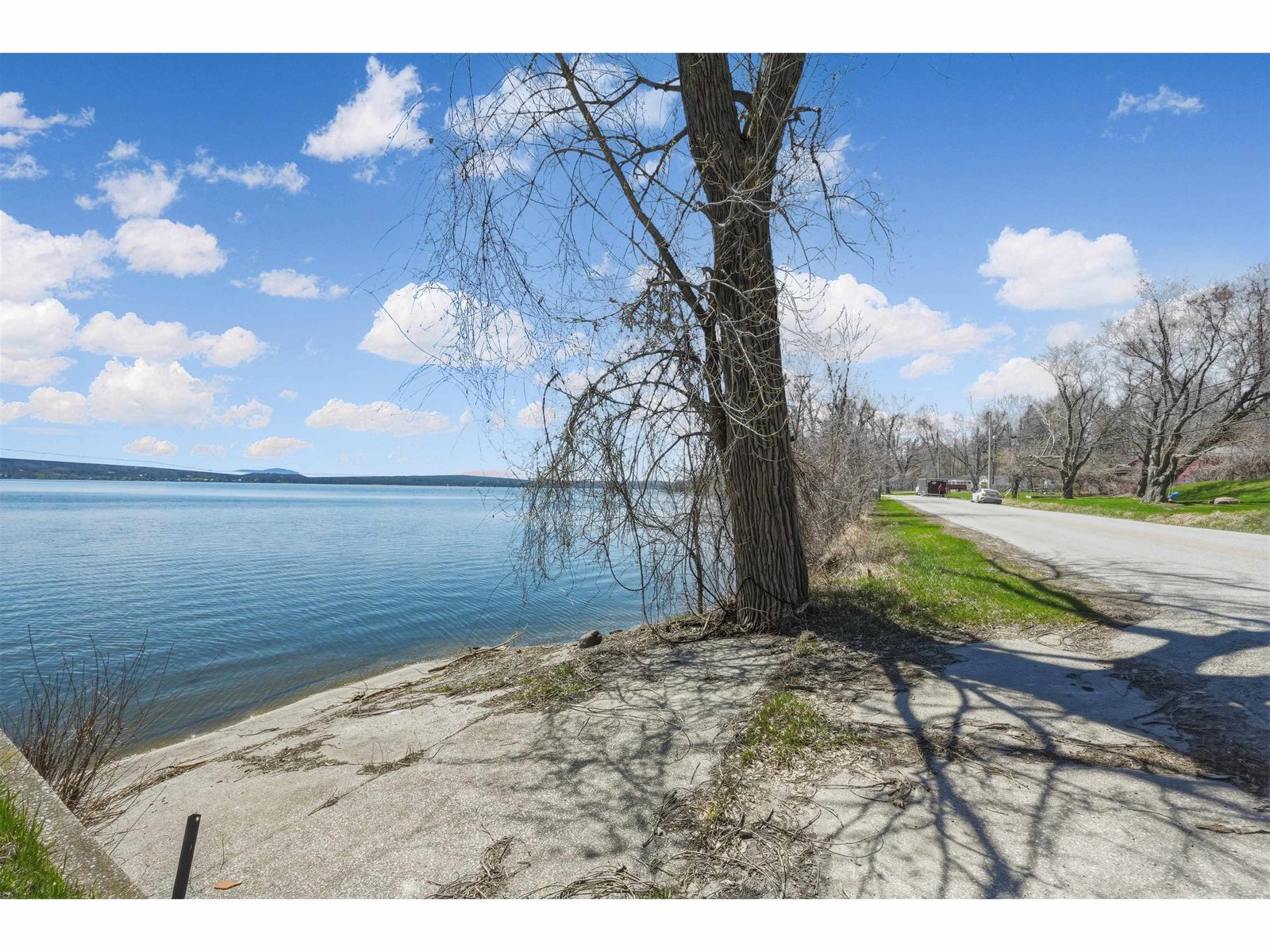 256 Hathaway Point Road
